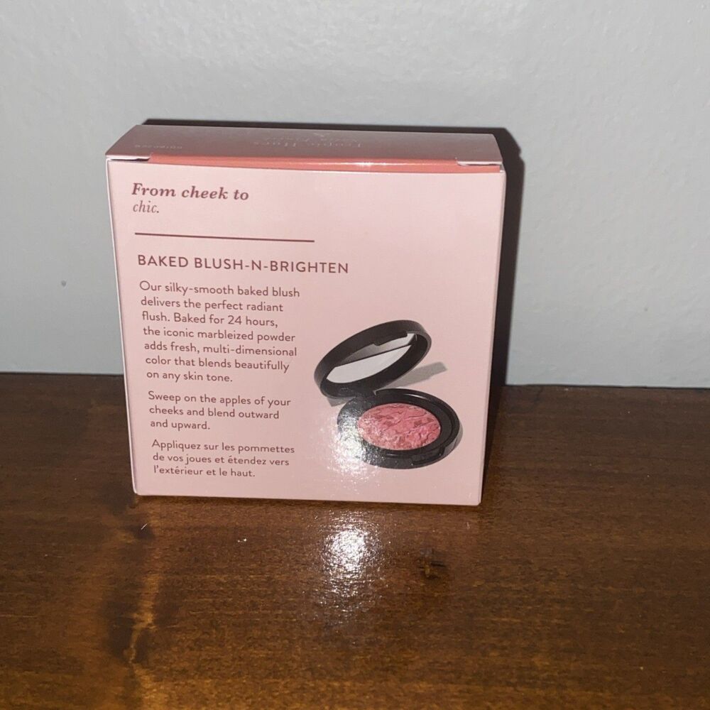Laura Geller Baked Blush-n-Brighten Marbleized Blush Baked Powder 0.16 oz - Picture 2 of 4